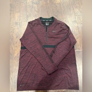 XXL Nike Golf Burgundy Dri-FIT Top